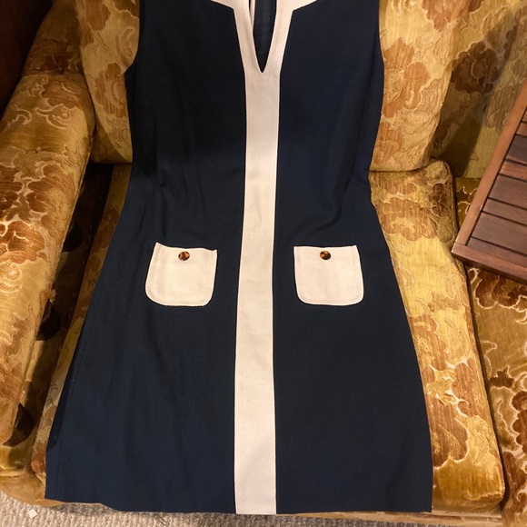 Tory Burch Dresses & Skirts - Tory Burch size 8 blue and white dress